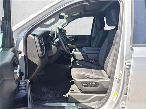 Used 2022 Chevrolet Silverado 1500 LT RWD image 16