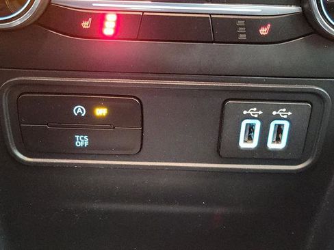 Used 2021 Ford EcoSport SE w/ SE Convenience Package image 27