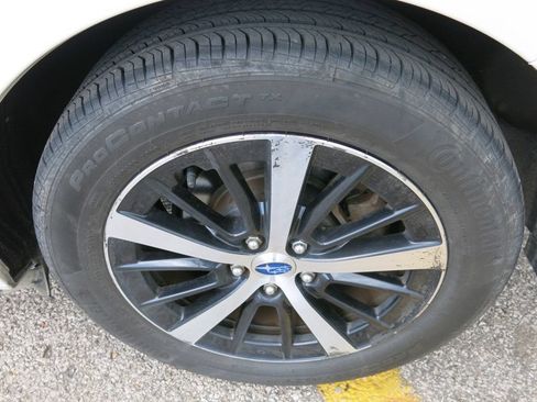 Used 2020 Subaru Impreza 2.0i Premium AWD/4WD image 33