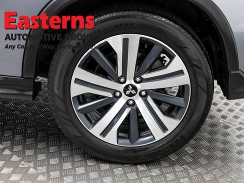 Used 2024 Mitsubishi Outlander Sport AWD image 31