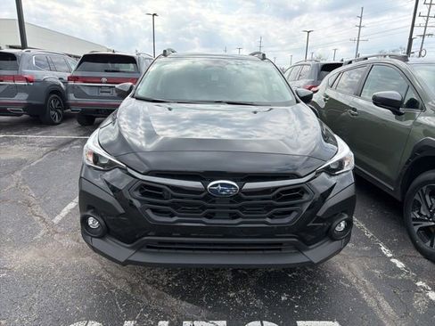 Certified 2025 Subaru Crosstrek 2.0i Premium image 3
