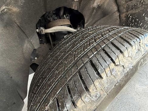 Used 2025 Chevrolet Silverado 1500 LT image 58