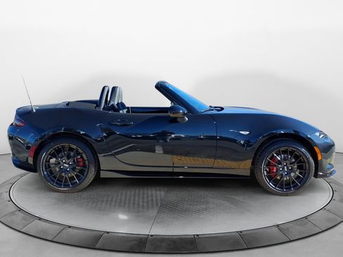 New 2025 MAZDA MX-5 Miata Club w/ Brembo/BBS Recaro Package image 5