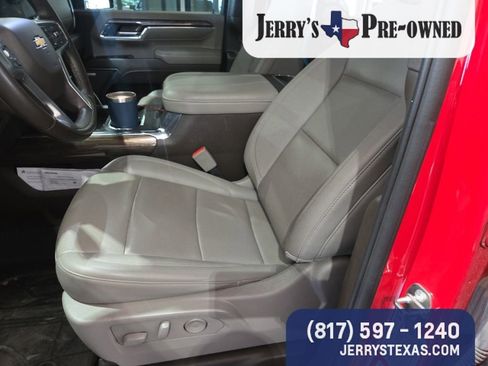 Used 2024 Chevrolet Silverado 3500 LTZ w/ LTZ Convenience Package AWD/4WD image 7