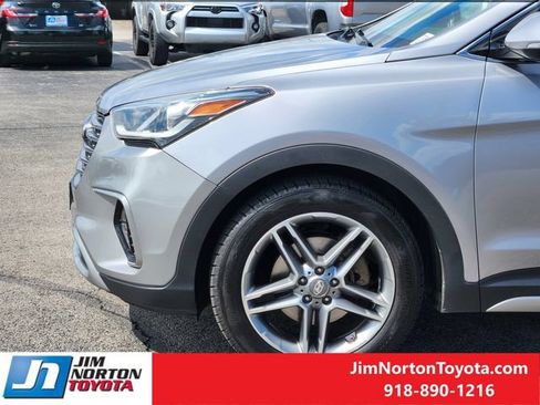 Used 2017 Hyundai Santa Fe Limited w/ Cargo Package AWD/4WD image 8
