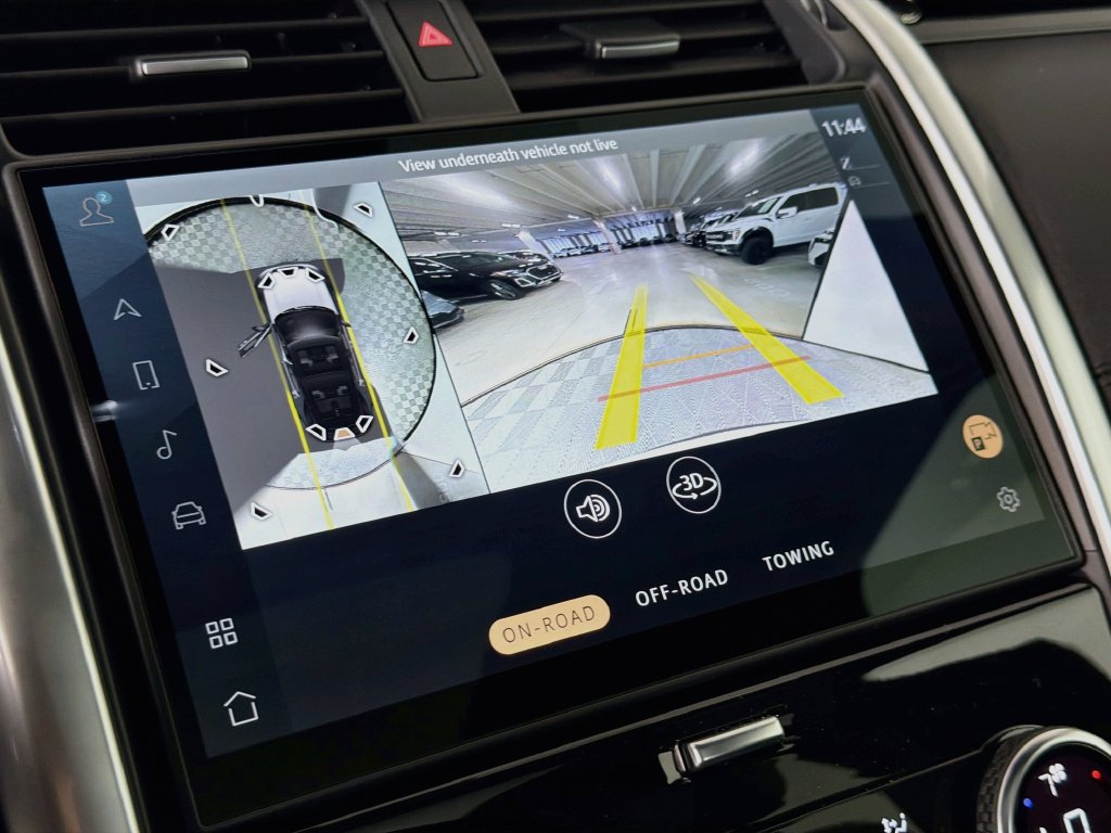 New 2026 Land Rover Discovery S AWD/4WD image 14