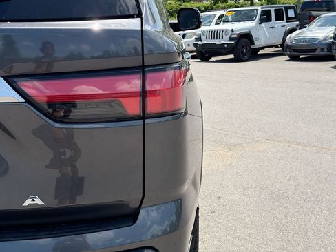 Used 2024 Toyota Sequoia Capstone AWD/4WD image 11