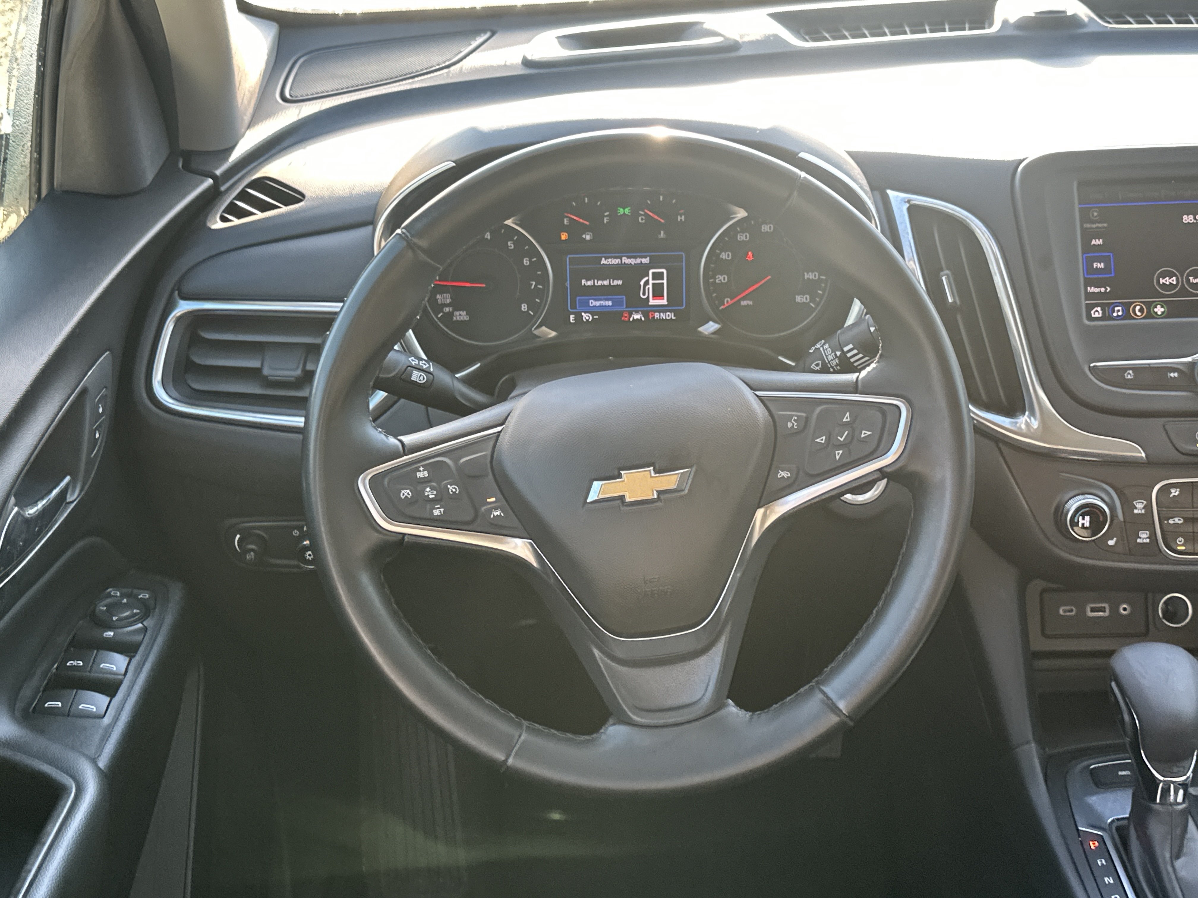 Used 2024 Chevrolet Equinox LT AWD/4WD image 23