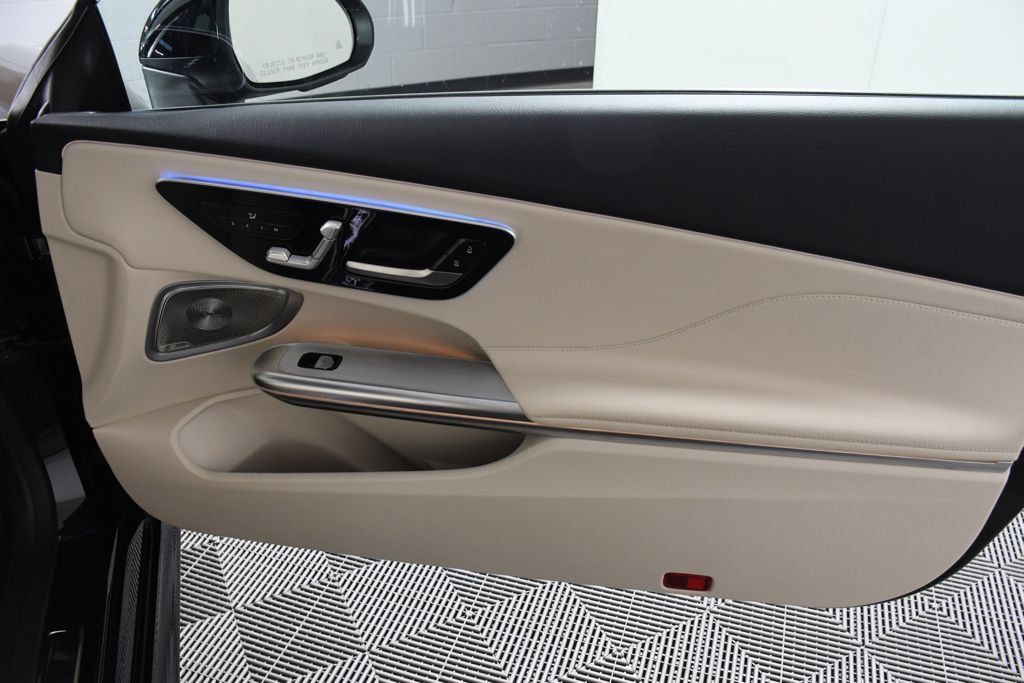 Certified 2024 Mercedes-Benz CLE 300 4MATIC Coupe image 17