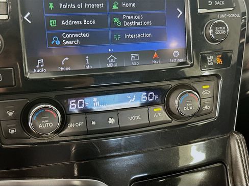 Used 2016 Nissan Maxima Platinum FWD image 16