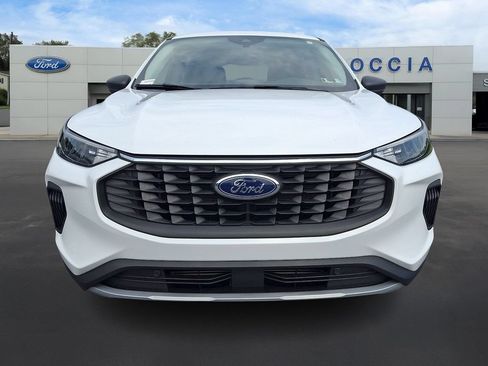 Certified 2023 Ford Escape Active w/ Tech Pack #1 AWD/4WD image 2