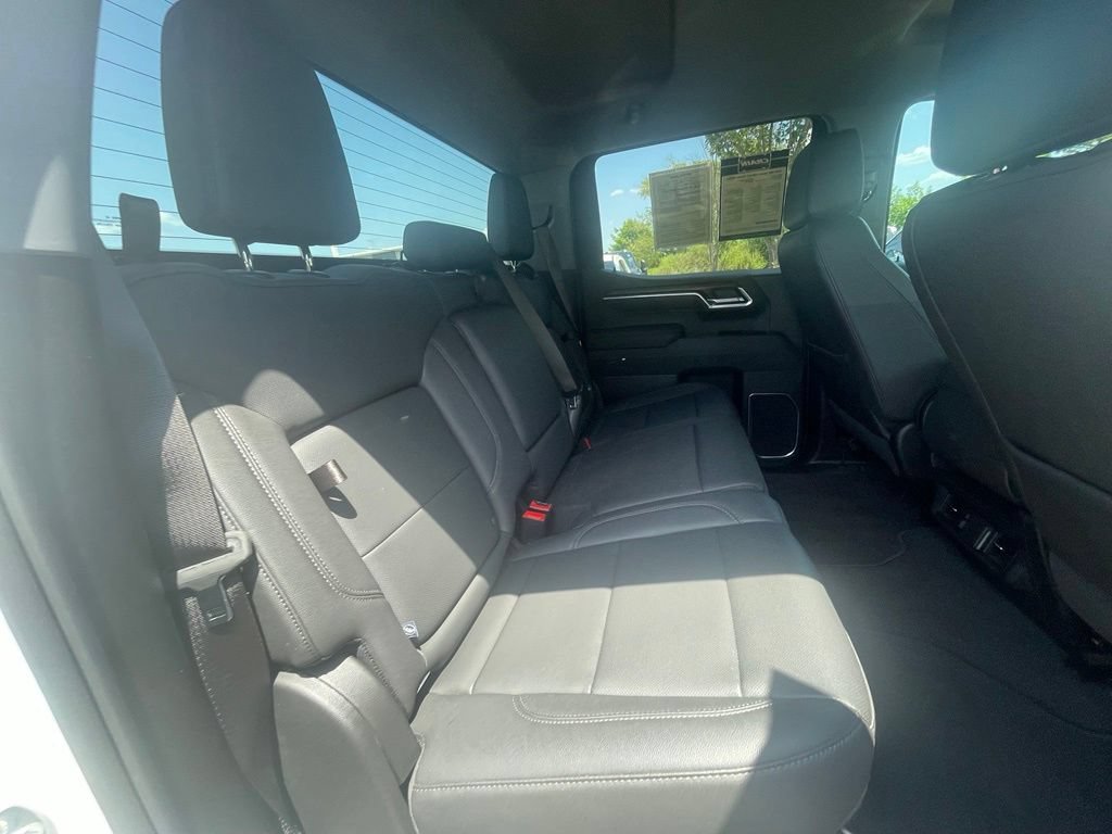 Used 2026 GMC Sierra 1500 SLT AWD/4WD image 27