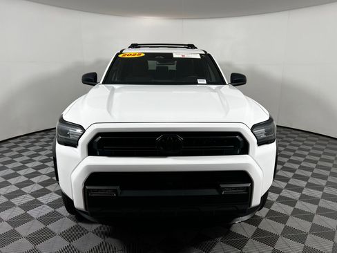 Certified 2025 Toyota 4Runner SR5 image 2