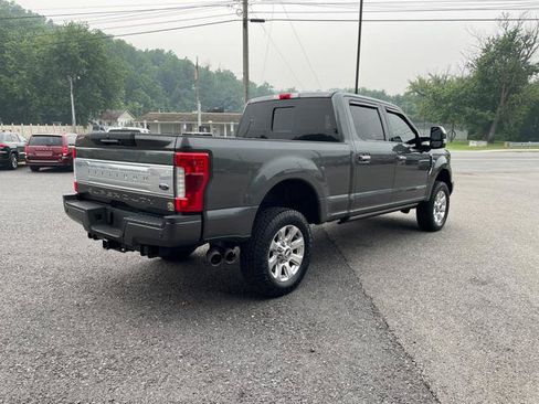 Used 2017 Ford F250 Platinum w/ Platinum Ultimate Package AWD/4WD image 7