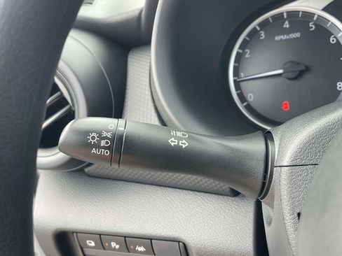 Used 2025 Nissan Kicks Play S image 20