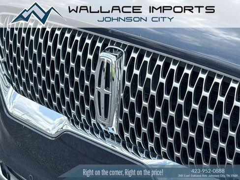 Used 2021 Lincoln Aviator Reserve w/ Equipment Group 201A AWD/4WD image 12