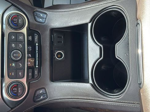 Used 2019 Chevrolet Tahoe LT RWD image 36
