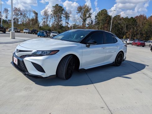 Certified 2022 Toyota Camry TRD w/ TRD Package w/JBL Audio image 3
