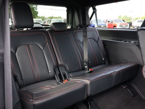 Used 2024 Ford Expedition Max Limited AWD/4WD image 37