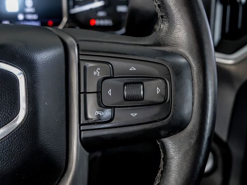 Used 2022 GMC Sierra 2500 Denali w/ Denali Ultimate Package image 18