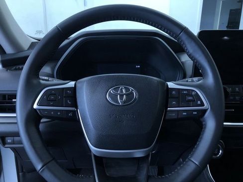 Certified 2025 Toyota Grand Highlander AWD image 26