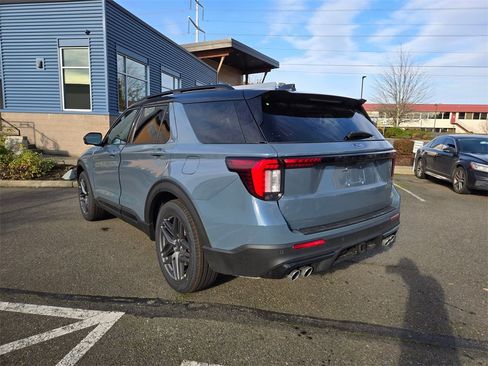 New 2026 Ford Explorer ST image 7