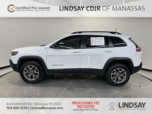 Used 2022 Jeep Cherokee Trailhawk w/ Sun, Sound & Nav Group AWD/4WD image 6