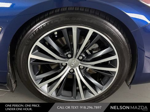 Used 2017 INFINITI Q60 3.0t w/ Cargo Package RWD image 14