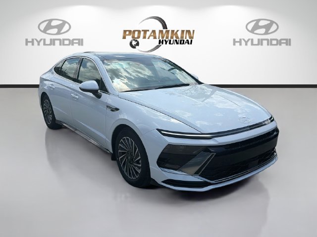 New 2026 Hyundai Sonata SEL FWD image 3