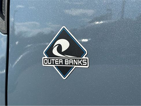 New 2025 Ford Bronco Sport Outer Banks w/ Outer Banks Tech Package+ image 15