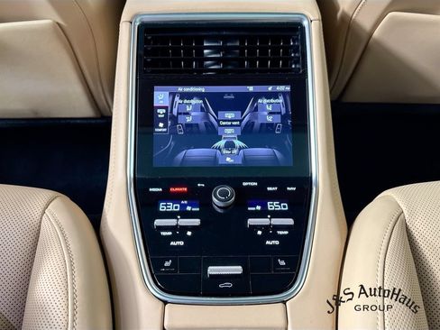Used 2023 Porsche Panamera 4S w/ Premium Package AWD/4WD image 32