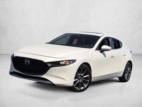 Used 2023 MAZDA MAZDA3 s FWD image 1