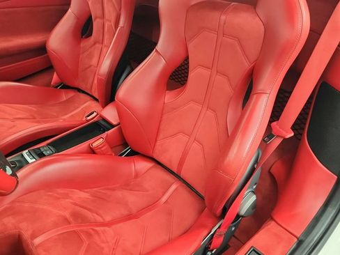 Used 2017 Ferrari 488 Spider RWD image 37
