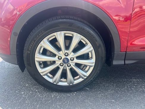 Used 2018 Ford Escape Titanium AWD/4WD image 5