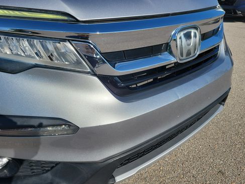 Used 2020 Honda Pilot Elite image 12
