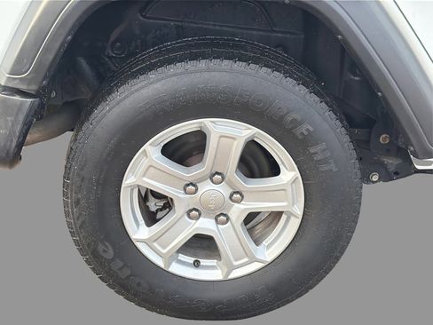 Used 2020 Jeep Wrangler Unlimited Sport S AWD/4WD image 41
