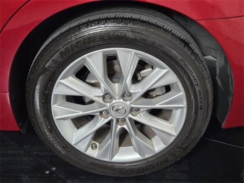 Used 2013 Lexus ES 300h w/ Luxury Pkg image 11