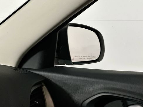 Used 2016 Jeep Cherokee Latitude w/ Cold Weather Group image 23