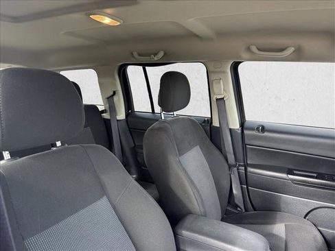 Used 2016 Jeep Patriot Sport w/ Power Value Group FWD image 15