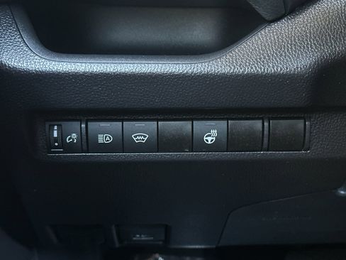 Used 2025 Toyota RAV4 XLE w/ Weather Package FWD image 26