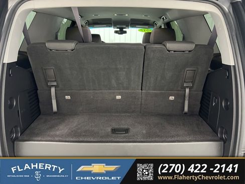 Used 2017 GMC Yukon SLE w/ SLE Value Package AWD/4WD image 19