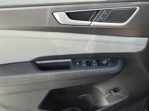 New 2026 Volkswagen Atlas Peak Edition image 14