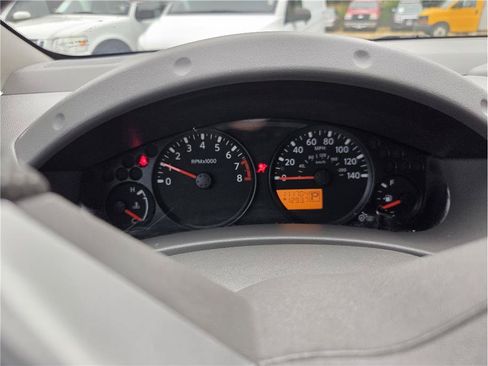 Used 2021 Nissan Frontier SV w/ Midnight Edition Floor Mats RWD image 15