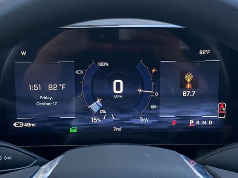 New 2026 Chevrolet Equinox EV LT image 22