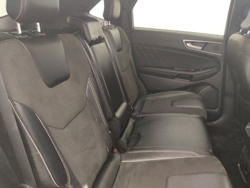Used 2019 Ford Edge ST w/ Convenience Package AWD/4WD image 19
