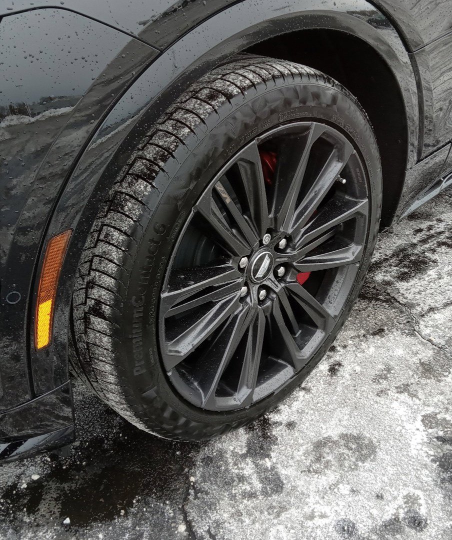 New 2026 Cadillac Lyriq V AWD/4WD image 6
