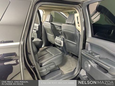 Used 2024 Ford Expedition Max XLT RWD image 17