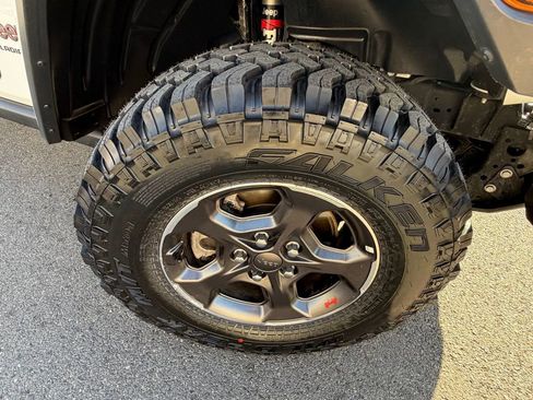 Certified 2020 Jeep Gladiator Rubicon image 16