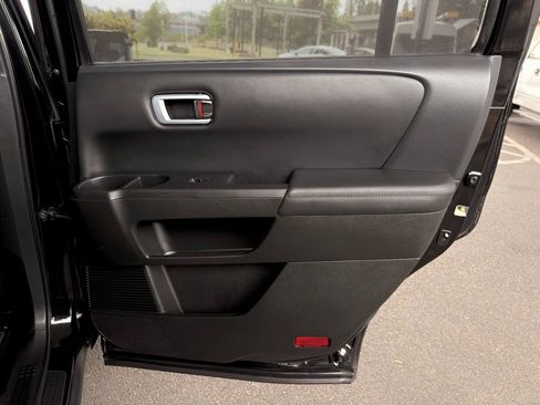 Used 2012 Honda Pilot Touring image 34