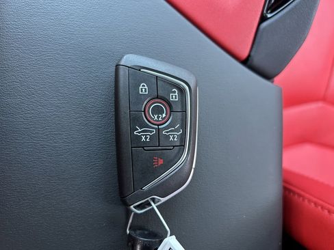 Used 2025 Chevrolet Corvette Z06 image 33